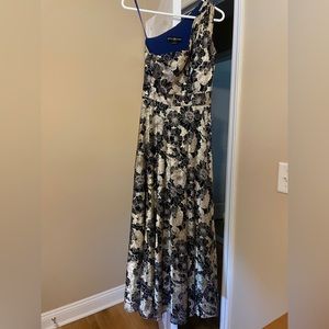 Gorgeous One Shoulder Gown